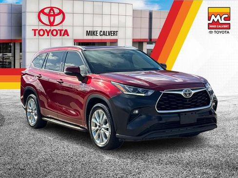 Used 2020 Toyota Highlander Limited FWD image 7