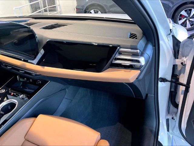 Used 2026 Audi A6 Premium Plus AWD/4WD image 21