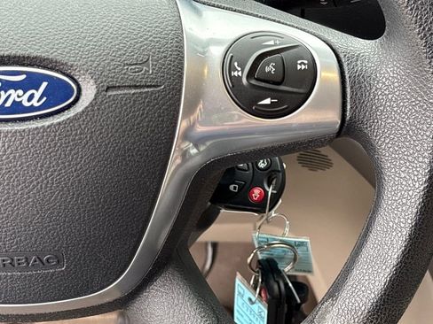 Used 2016 Ford Escape SE w/ Equipment Group 201A image 21