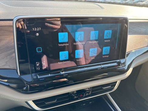 Used 2025 Volkswagen Atlas SE image 8