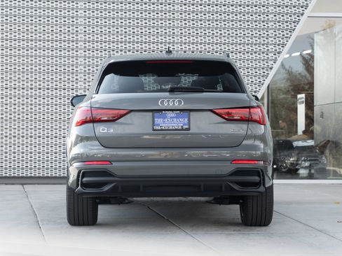 New 2025 Audi Q3 2.0T Premium image 27