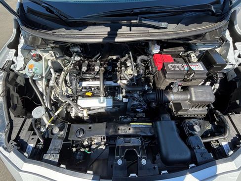Used 2025 Nissan Versa SV FWD image 29