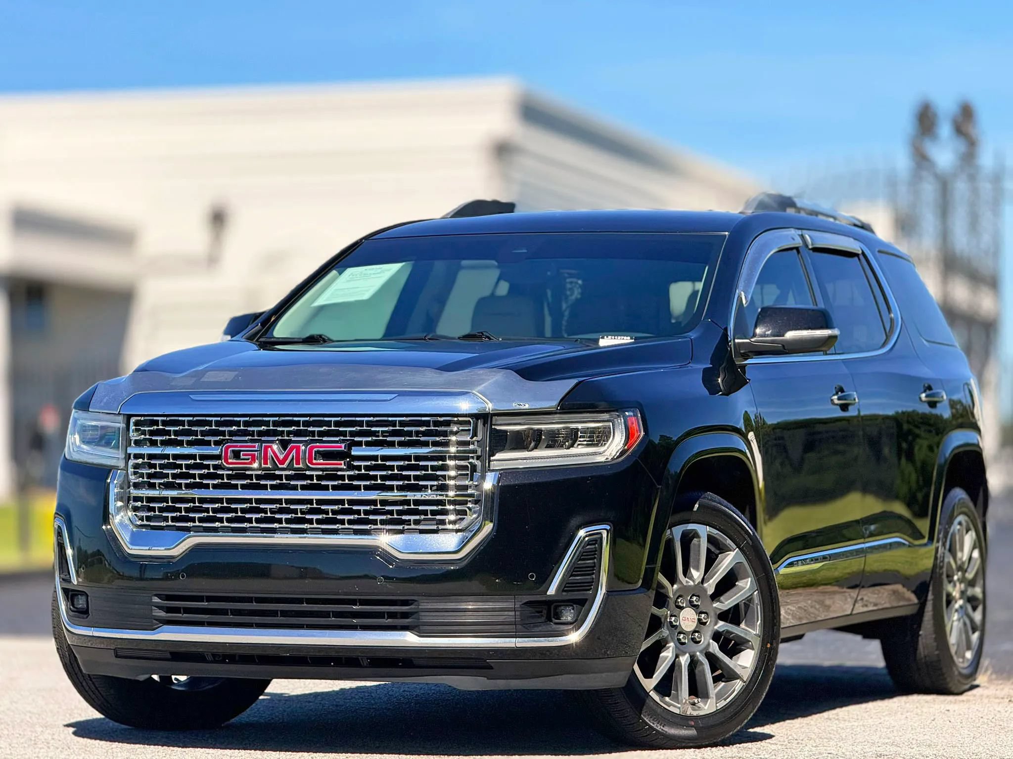 Used 2020 GMC Acadia Denali FWD image 2