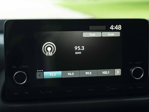 Used 2024 Honda HR-V Sport image 31