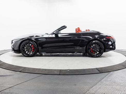 Used 2022 Mercedes-Benz SL 55 AMG 4MATIC image 5