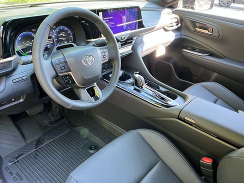 New 2026 Toyota Crown Platinum AWD/4WD image 10