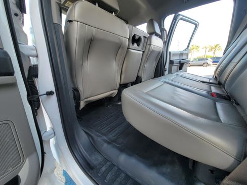 Used 2016 Ford F150 XL w/ Equipment Group 101A Mid AWD/4WD image 32