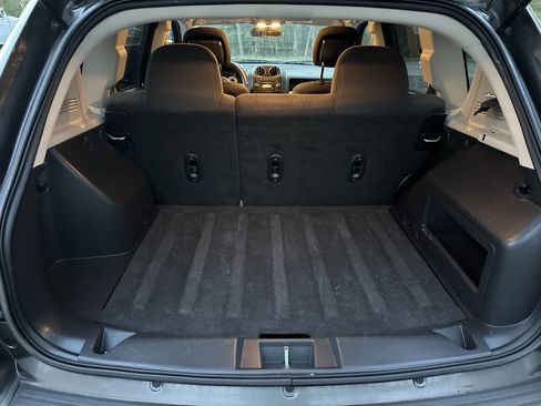 Used 2014 Jeep Compass Sport w/ Power Value Group image 17