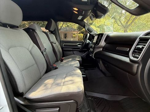 Used 2023 RAM 1500 Big Horn AWD/4WD image 12