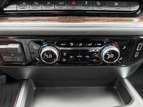 New 2026 GMC Sierra 1500 Elevation w/ Elevation Premium Package AWD/4WD image 14
