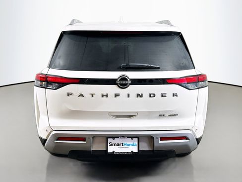 Used 2023 Nissan Pathfinder SL image 6