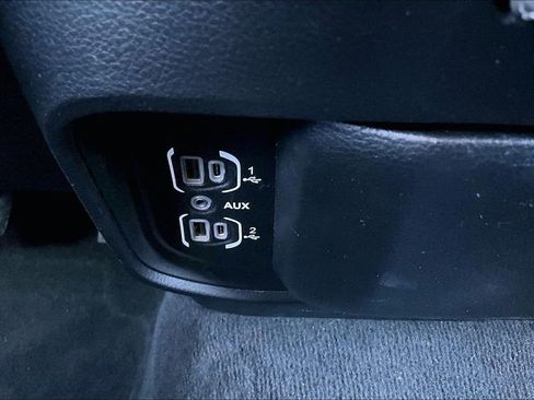 Certified 2021 RAM 1500 Laramie AWD/4WD image 12
