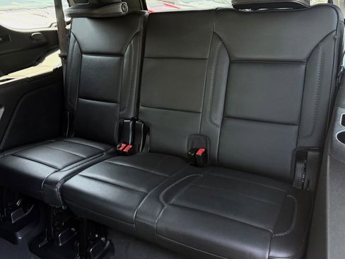 Used 2024 GMC Yukon Denali AWD/4WD image 31