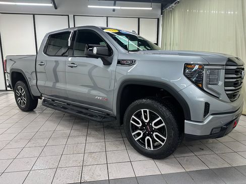 Certified 2025 GMC Sierra 1500 AT4 w/ AT4 Preferred Package image 3
