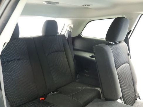 Used 2017 Dodge Journey SXT w/ Comfort/Convenience Group AWD/4WD image 20