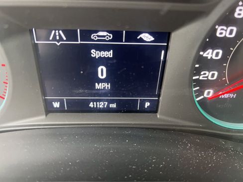 Used 2024 Chevrolet Malibu LT image 27