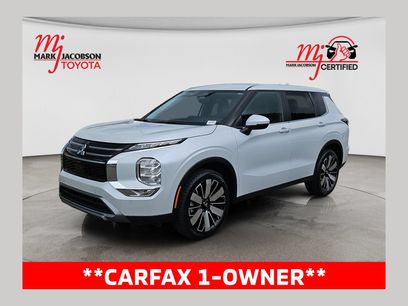 Used 2025 Mitsubishi Outlander SE