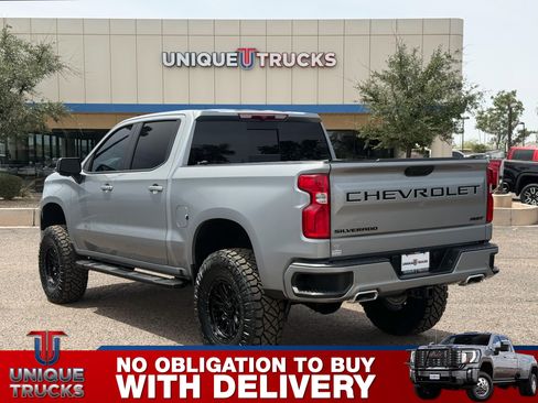 Used 2024 Chevrolet Silverado 1500 RST AWD/4WD image 12