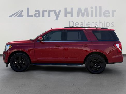 Used 2020 Ford Expedition XLT w/ Equipment Group 202A RWD image 2