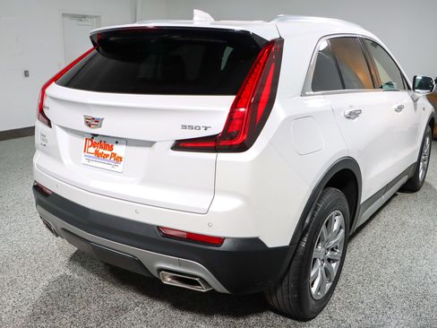 Used 2023 Cadillac XT4 Premium Luxury image 7