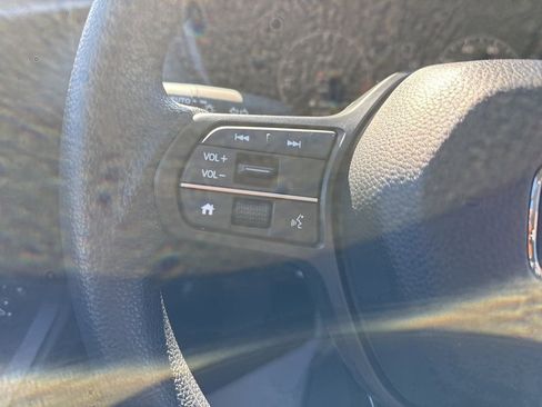 New 2026 Honda HR-V LX image 31