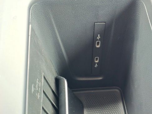 New 2026 Volkswagen Tiguan S image 38