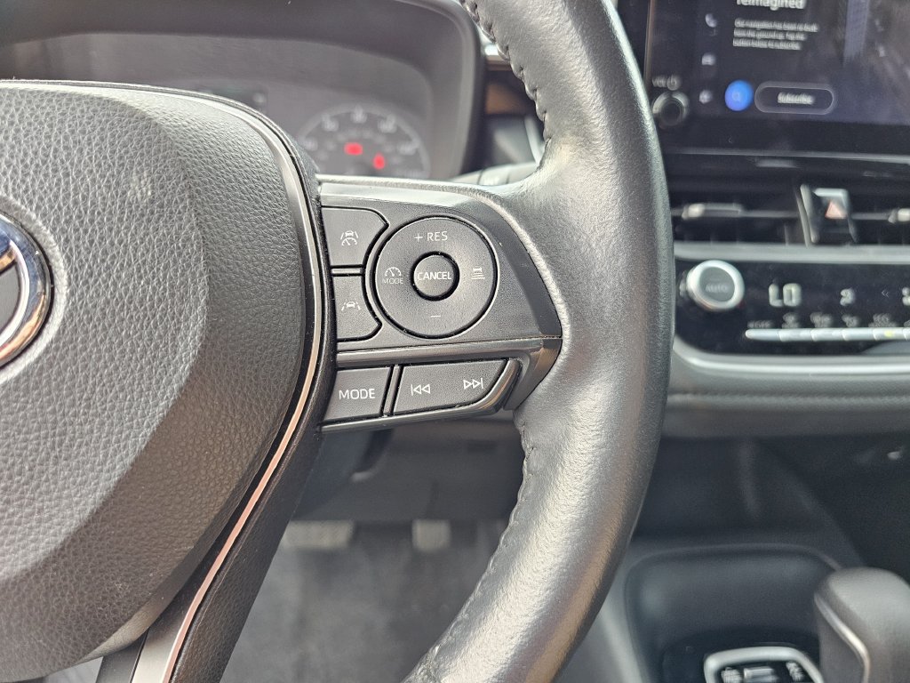 Used 2023 Toyota Corolla SE FWD image 25