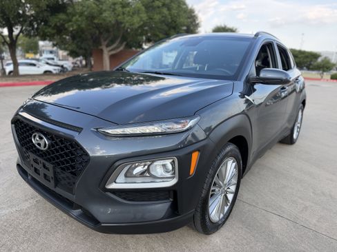 Used 2021 Hyundai Kona SEL FWD image 3