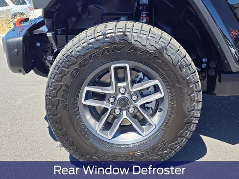 New 2026 Jeep Gladiator Mojave AWD/4WD image 9