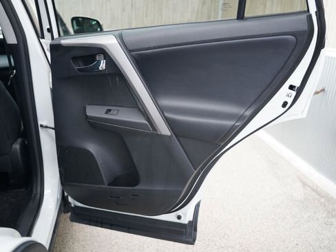 Used 2016 Toyota RAV4 XLE w/ Cargo Management Package FWD image 35