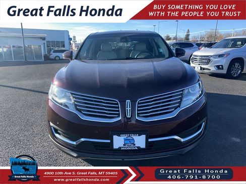 Used 2017 Lincoln MKX Reserve w/ Driver Assistance Package image 2