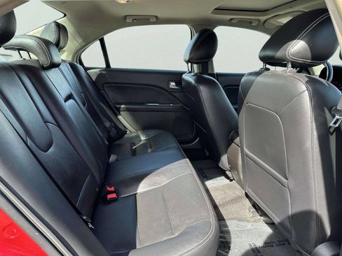 Used 2012 Ford Fusion SEL image 15