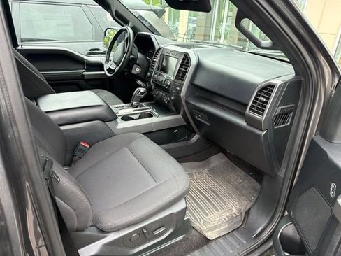 Used 2019 Ford F150 XLT w/ Equipment Group 302A Luxury AWD/4WD image 15