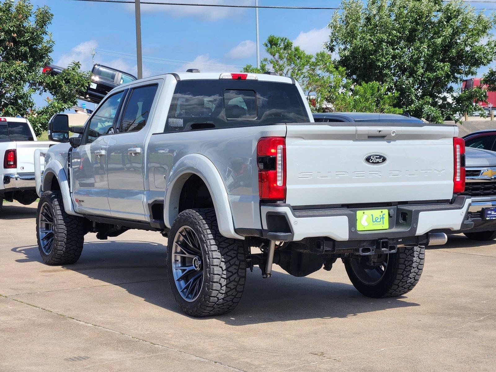 New 2025 Ford F250 Lariat w/ Lariat Ultimate Package AWD/4WD image 5