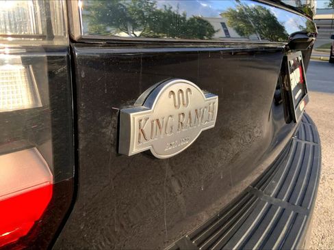 Used 2022 Ford Expedition King Ranch RWD image 9