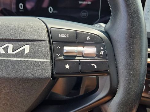 Used 2026 Kia Sportage SX FWD image 30