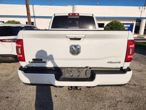 Used 2023 RAM 2500 Laramie AWD/4WD image 4