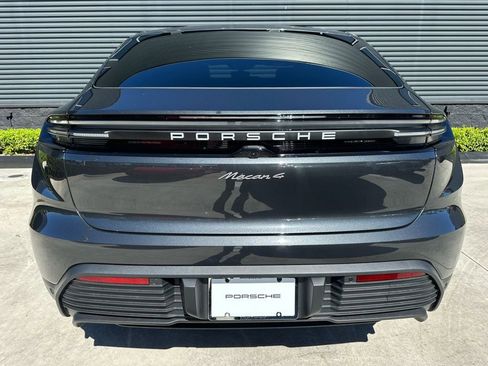Used 2026 Porsche Macan 4 Electric AWD/4WD image 12