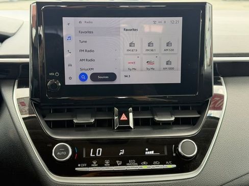 Used 2024 Toyota Corolla LE FWD image 14