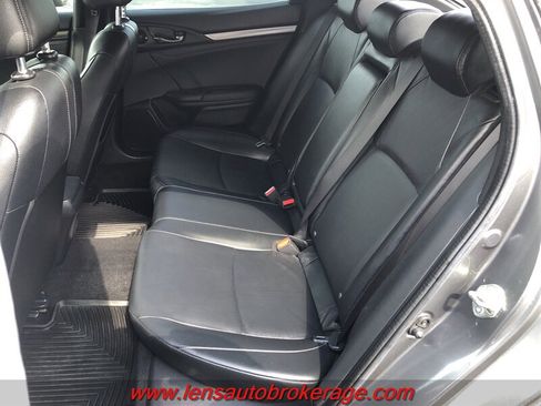 Used 2018 Honda Civic EX-L image 18