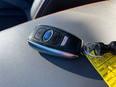 Used 2024 Subaru Crosstrek 2.5i Limited AWD/4WD image 29