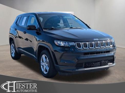 Used 2023 Jeep Compass Sport AWD/4WD image 1