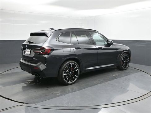 Used 2024 BMW X3 M40i w/ Premium Package image 11