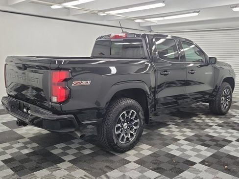 Used 2026 Chevrolet Colorado Z71 AWD/4WD image 6