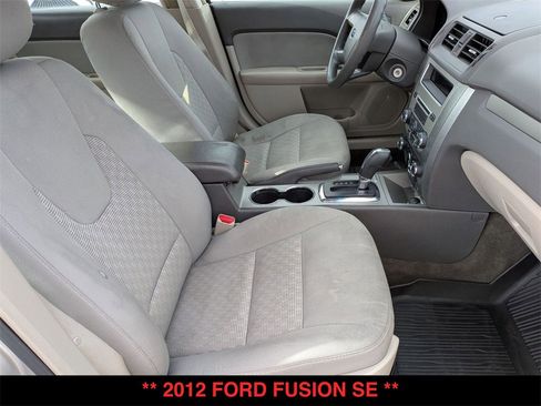 Used 2012 Ford Fusion SE image 25