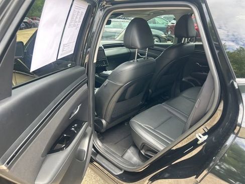 Used 2024 Hyundai Tucson Limited FWD image 18