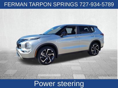 Used 2023 Mitsubishi Outlander SE