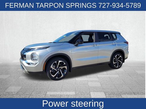 Used 2023 Mitsubishi Outlander SE image 4