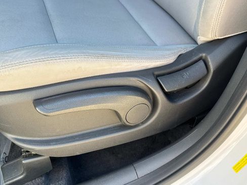 Used 2018 Hyundai Tucson SE AWD/4WD image 17