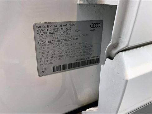 Used 2021 Audi Q3 2.0T Premium Plus w/ Premium Plus Package image 33